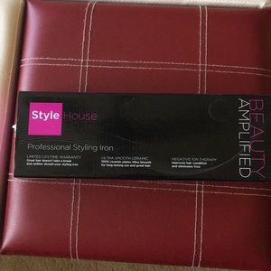 Style House professional styling iron